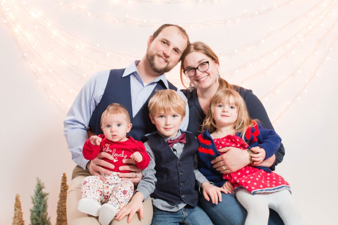 REV. Roger Jaworski with his wife, Alicia and three children, Arwen Rose, Joseph and Ana.